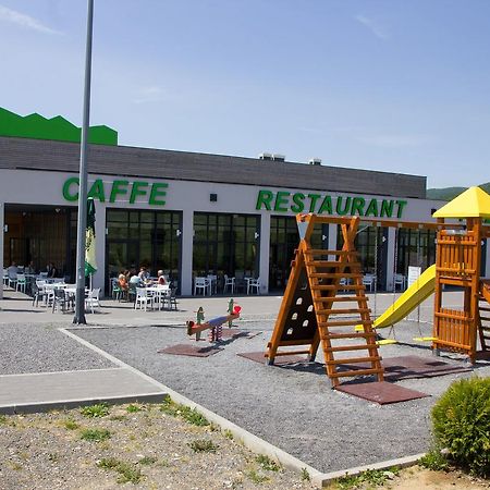 Brinje Hotel Lika Jug מראה חיצוני תמונה